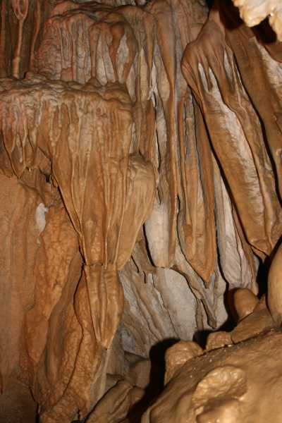 Fakıllı Mağarası